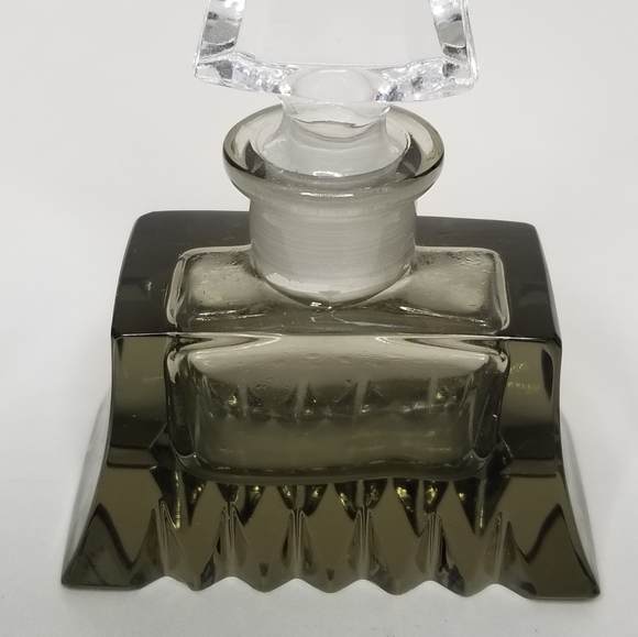Vintage Art‎ Deco Smoked Glass Perfume Bottle With Tall Ornate Glass Stop… - Picture 5 of 13